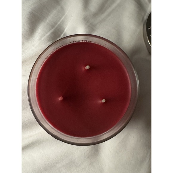 Bath & Body Works Bright Christmas Morning 3 Wick 14.5 oz Candle Red! New - Picture 2 of 4